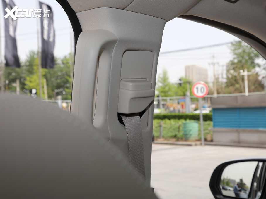 2018YV V 260 F VI