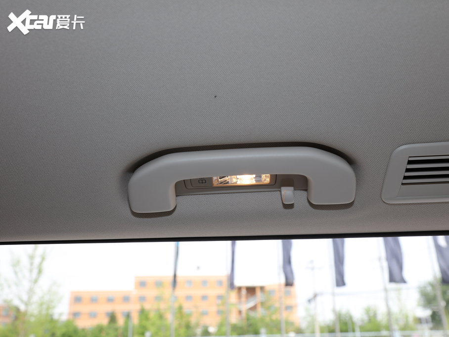 2018YV V 260 F VI