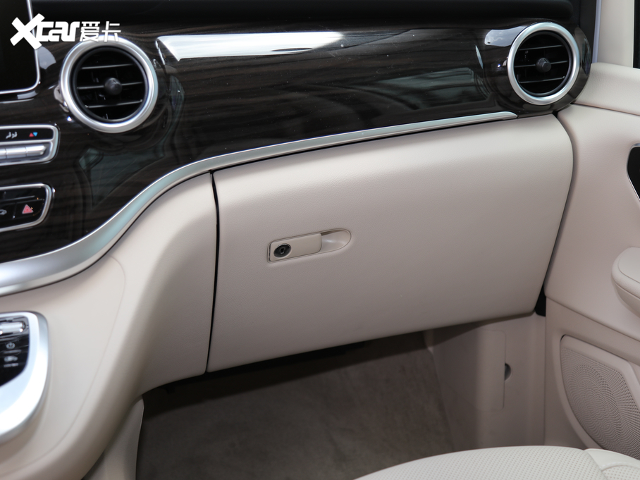 2018YV V 260 F VI