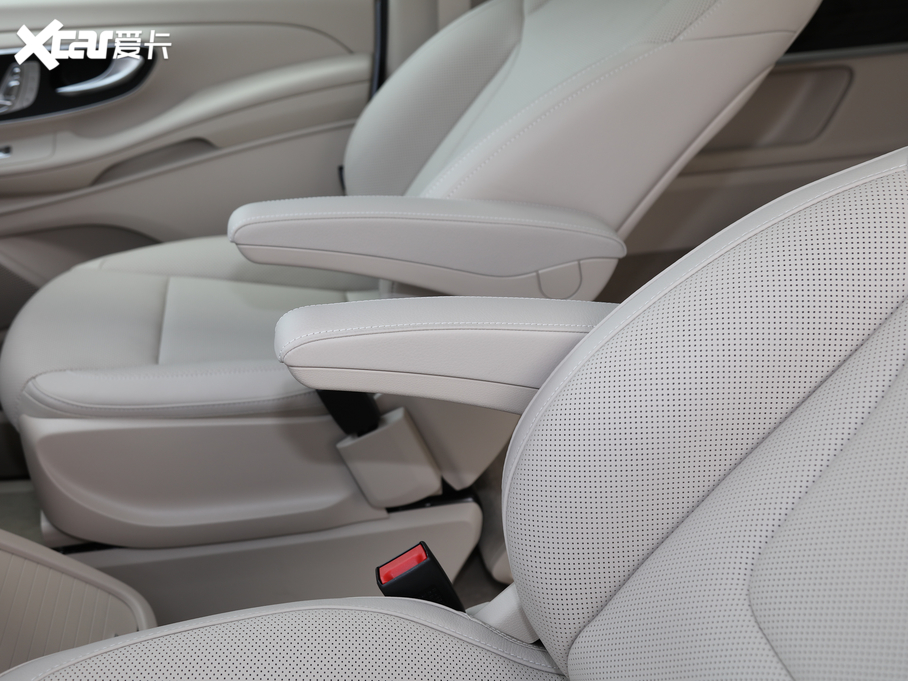 2018YV V 260 F VI