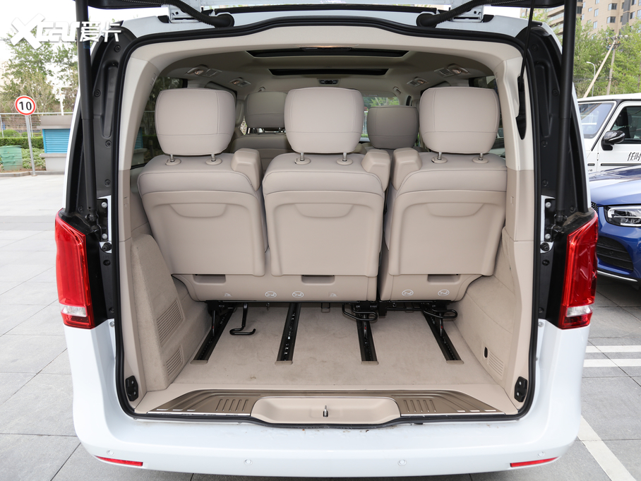 2018YV V 260 F VI