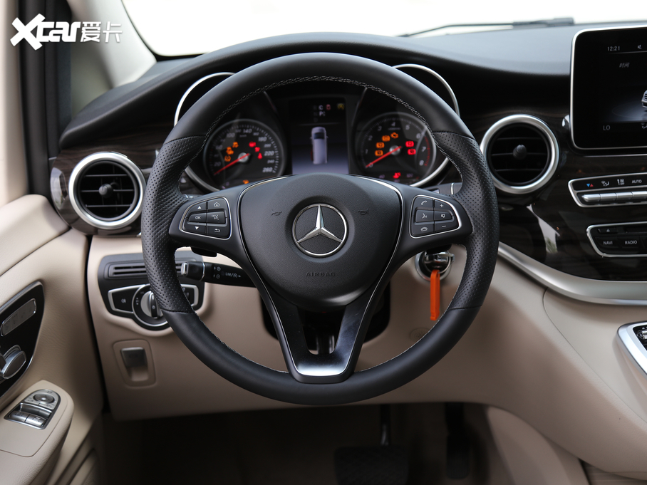 2018YV V 260 F VI