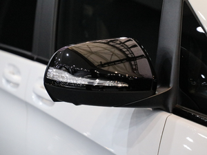 2018V 260 AMG \Ӱ V ^