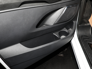 2018V 260 AMG \Ӱ V g