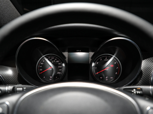 2018V 260 AMG \Ӱ V п؅^