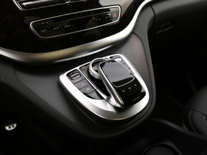 2018V 260 L FL V п؅^(q)