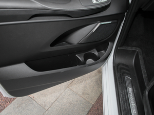 2018V 260 AMG \(yn)(dng) (gu)V ǰT(mn)(ch)g