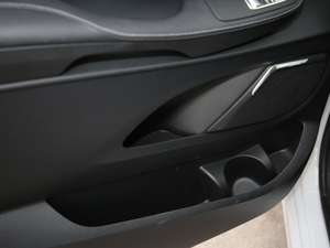 2018V 260 AMG \Ӱ V g