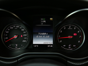 2018V 260 AMG \Ӱ V п؅^