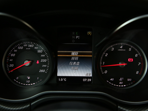 2018V 260 AMG \Ӱ V п؅^