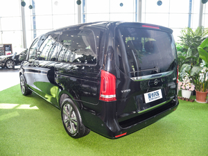 2018款V 260 尊贵版 国V 左后45度