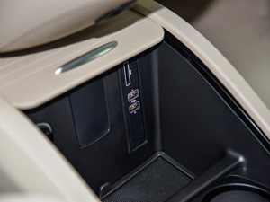 2018V 260 F (gu)V п؅^(q)