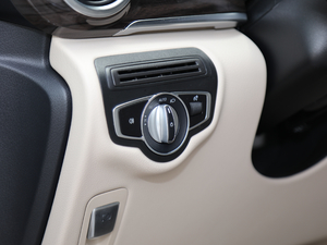 2018V 260 F VI п؅^(q)