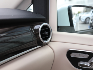 2018V 260 F VI п؅^(q)