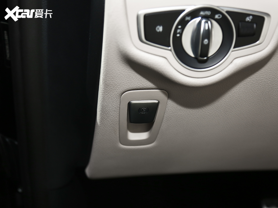 2020YV V 260 L LSA