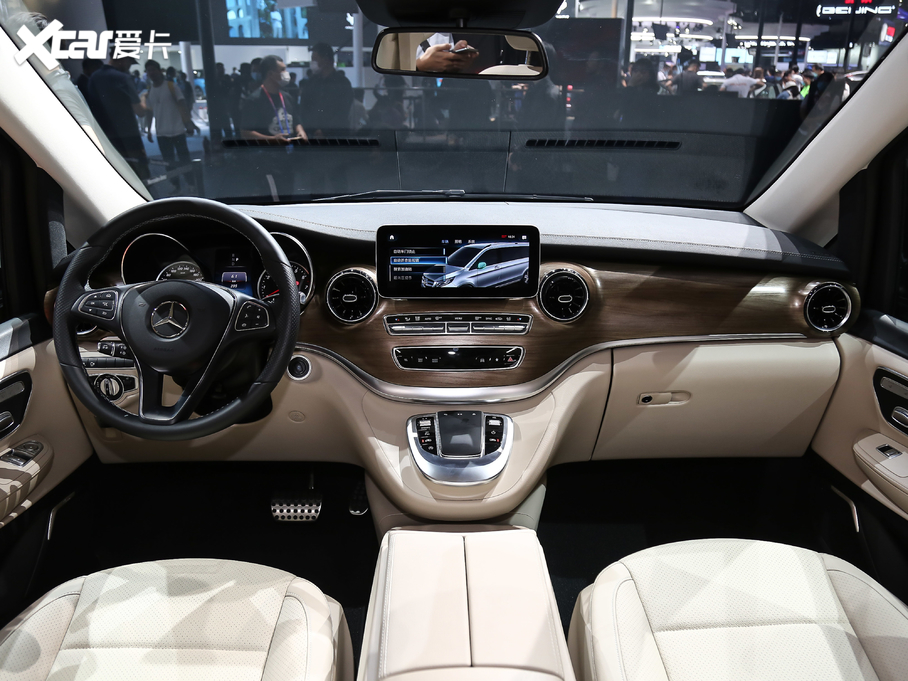 2020YV V 260 L LSA