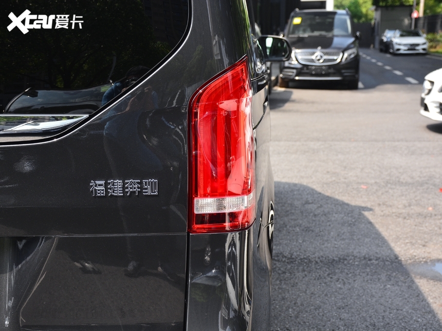 2020YV V 260 L LSA