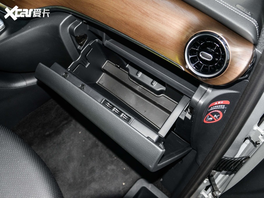 2020YV V 260 L LSA