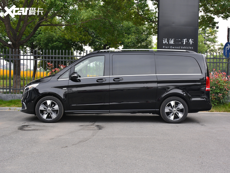 2020YV(j) V 260 F