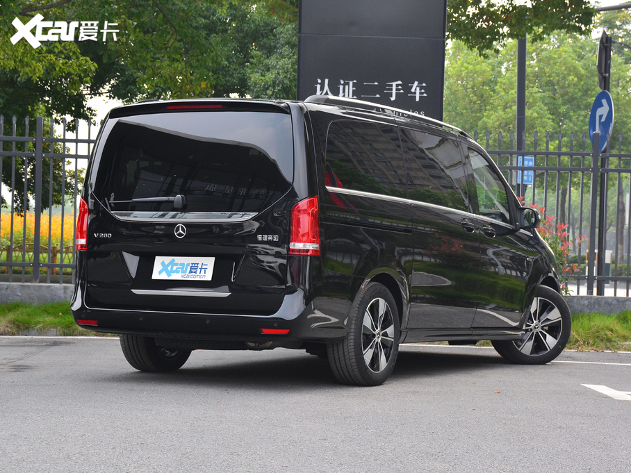 2020YV(j) V 260 F