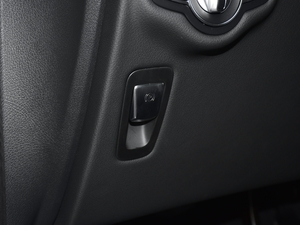 2020V 260 L LSA v܇Ƅ