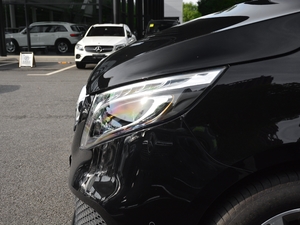 2020V 260 I(lng) (x)(ji)^(gun)