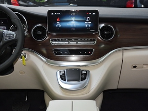 2020款V 260 领航版 中控台