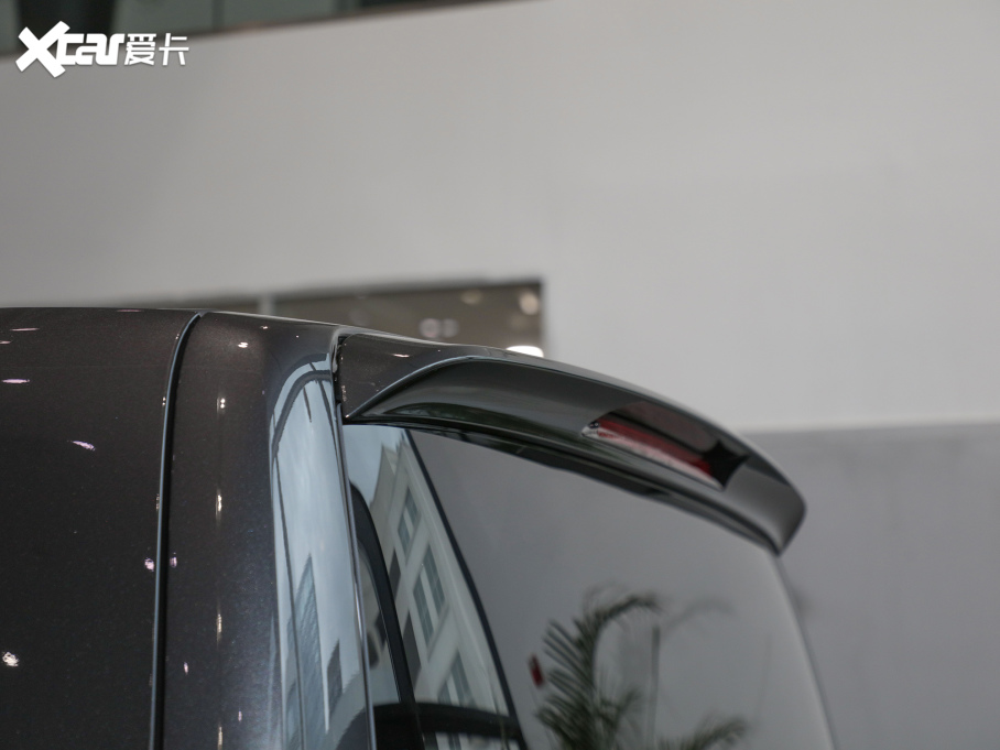 2021YV V 260 L LSA