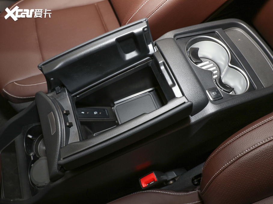 2021YV V 260 L LSA