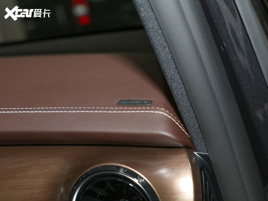 2021YV V 260 L LSA