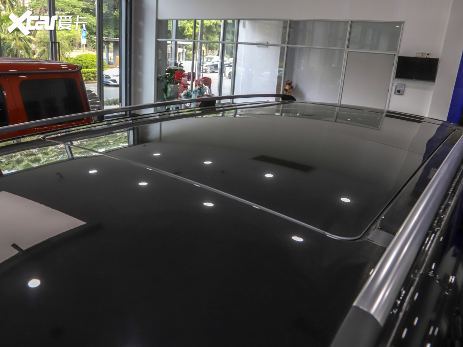 2021YV(j) V 260 F