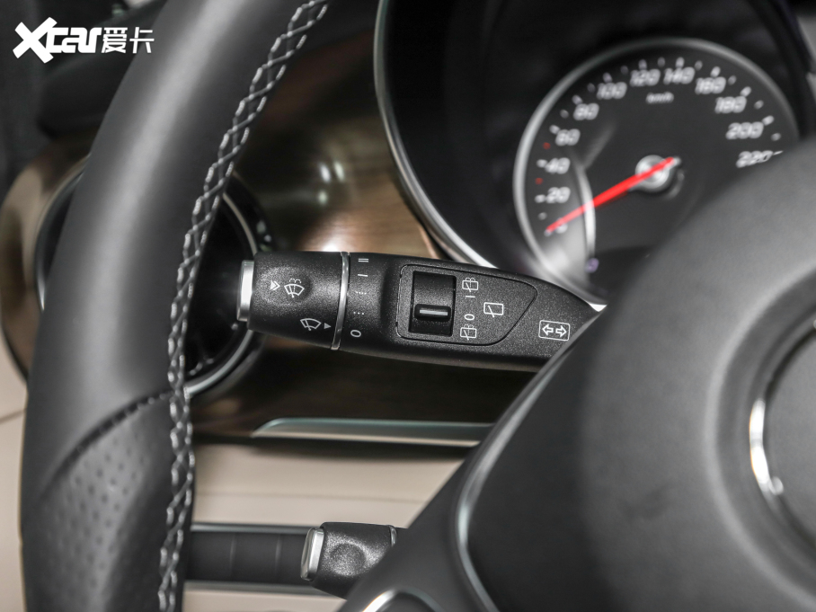 2021YV(j) V 260 F