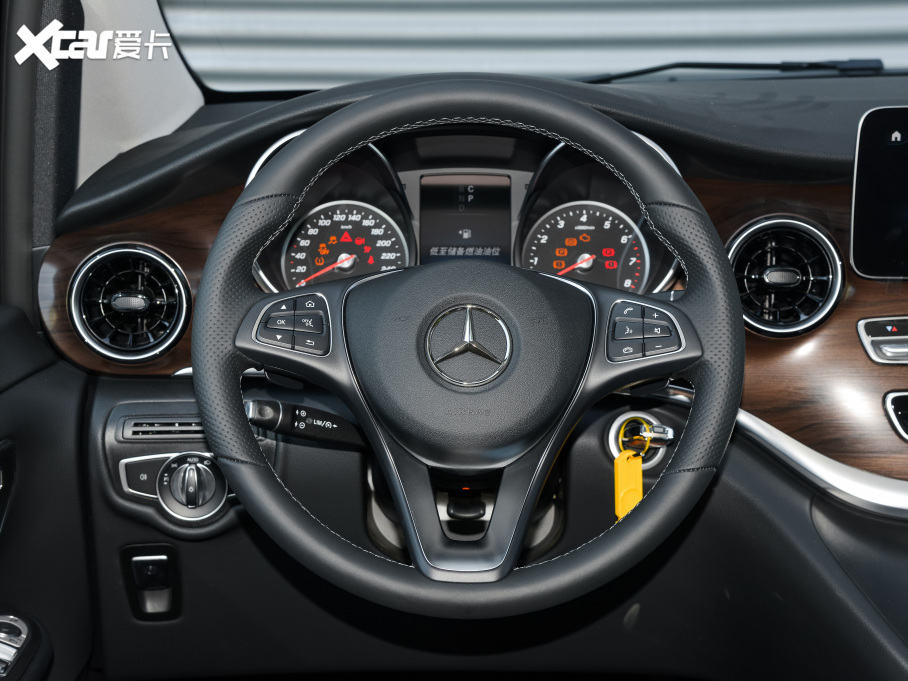 2021YV(j) V 260 I(lng)