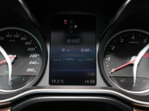 2021V 260 L LSA п؅^