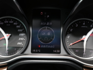 2021V 260 L LSA п؅^