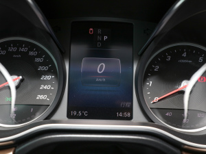 2021V 260 L LSA п؅^(q)