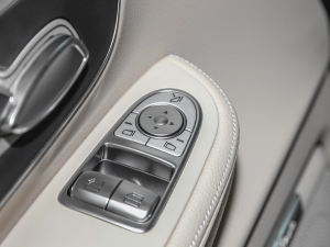 2021V 260 F п؅^(q)