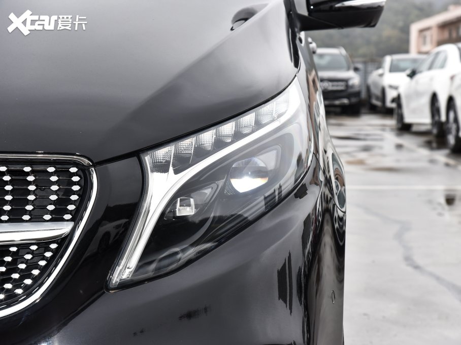 2022YV V 260 L LSA