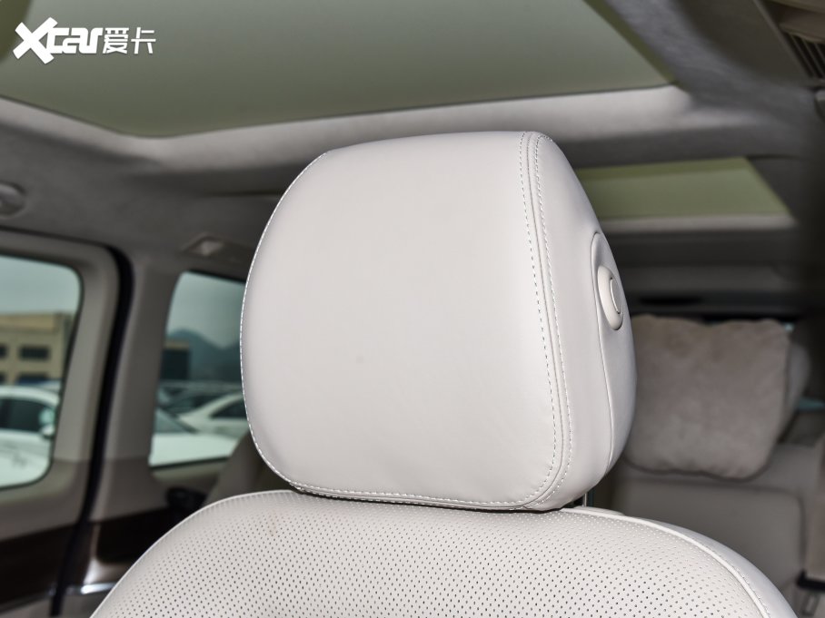 2022YV V 260 L LSA