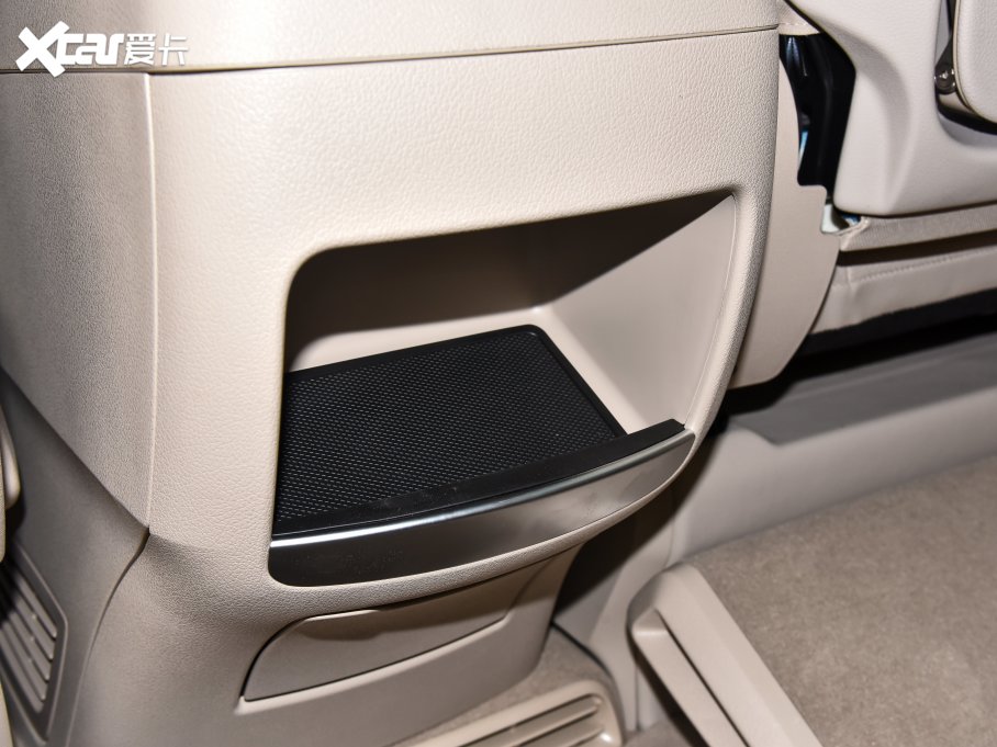 2022YV(j) V 260 L LSA