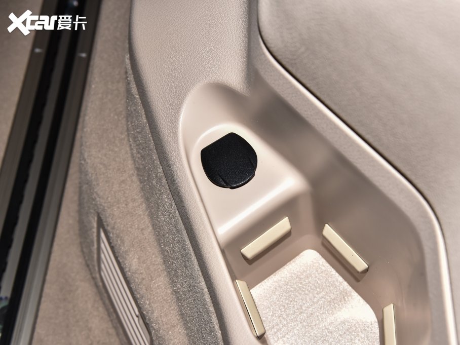 2022YV(j) V 260 L L(zhng)SA