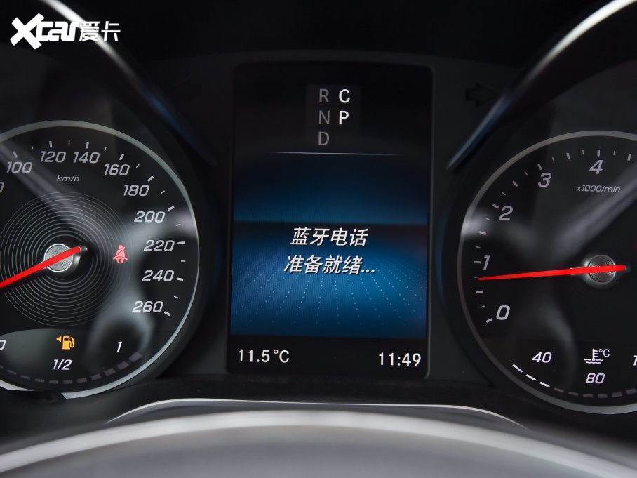 2022YV V 260 L LSA