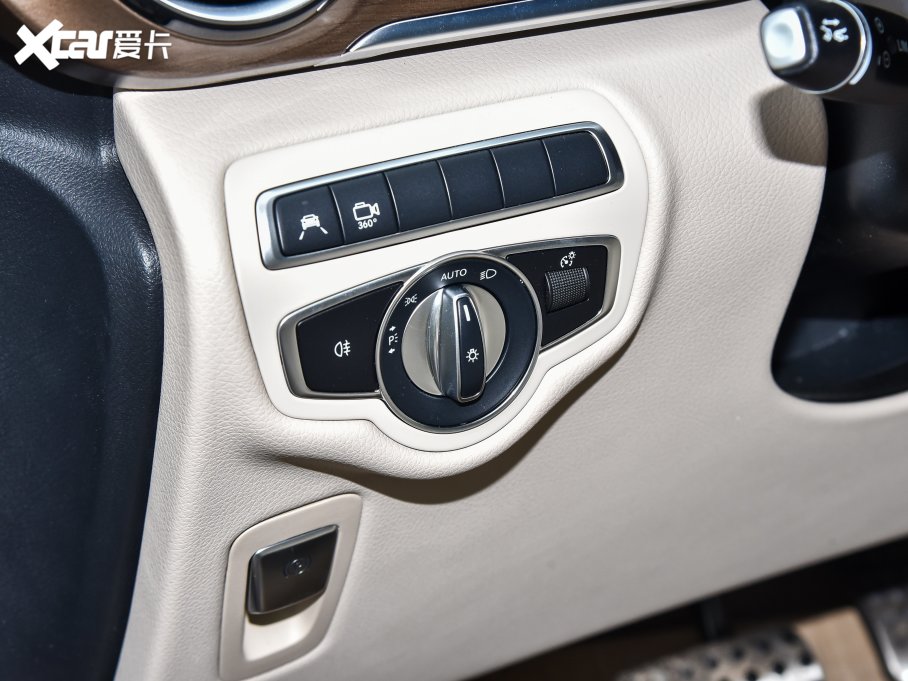 2022YV V 260 L LSA