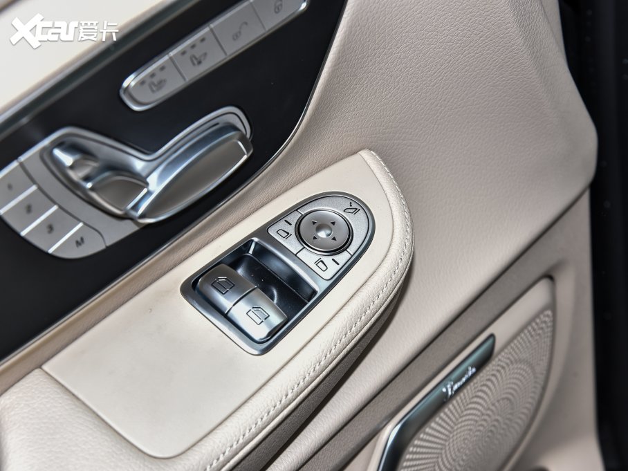 2022YV V 260 L LSA