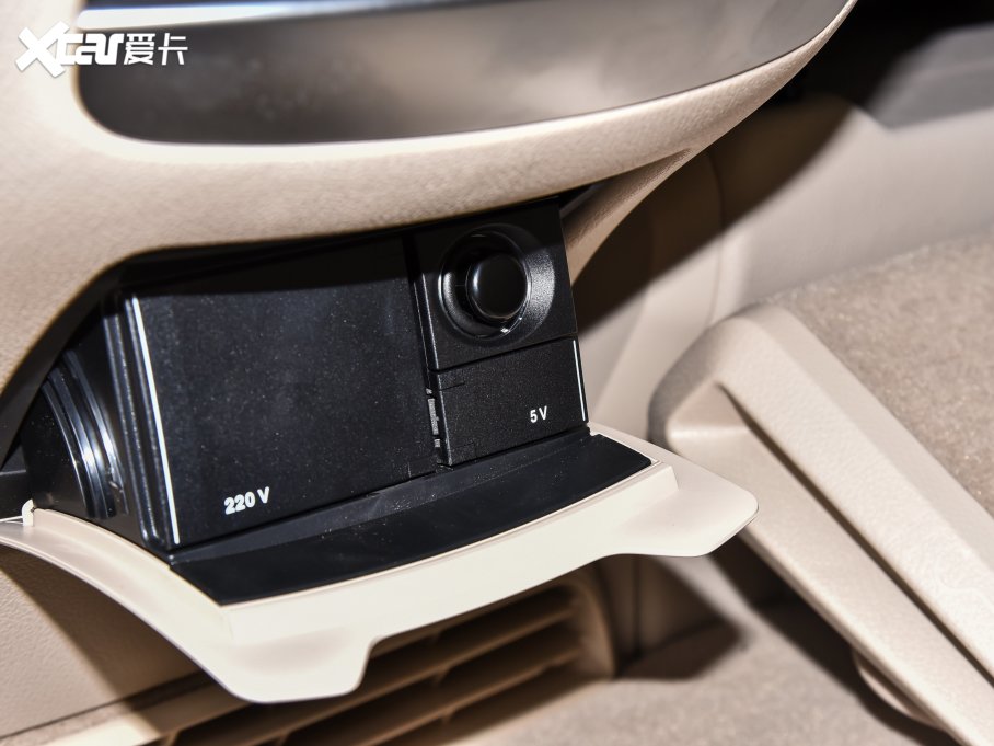 2022YV V 260 L LSA