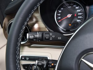 2022V 260 L LSA п؅^