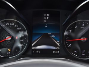 2022V 260 L LSA п؅^