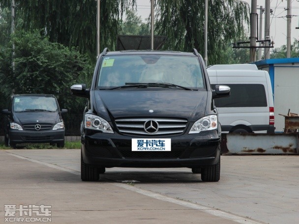 福建奔馳2013款唯雅諾