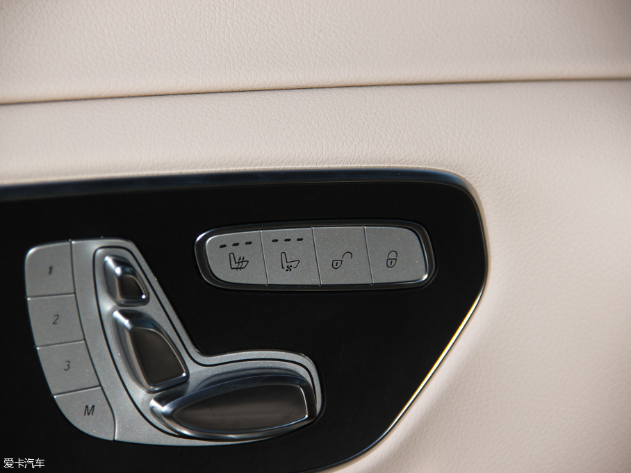 2016YV(j) V 260 F