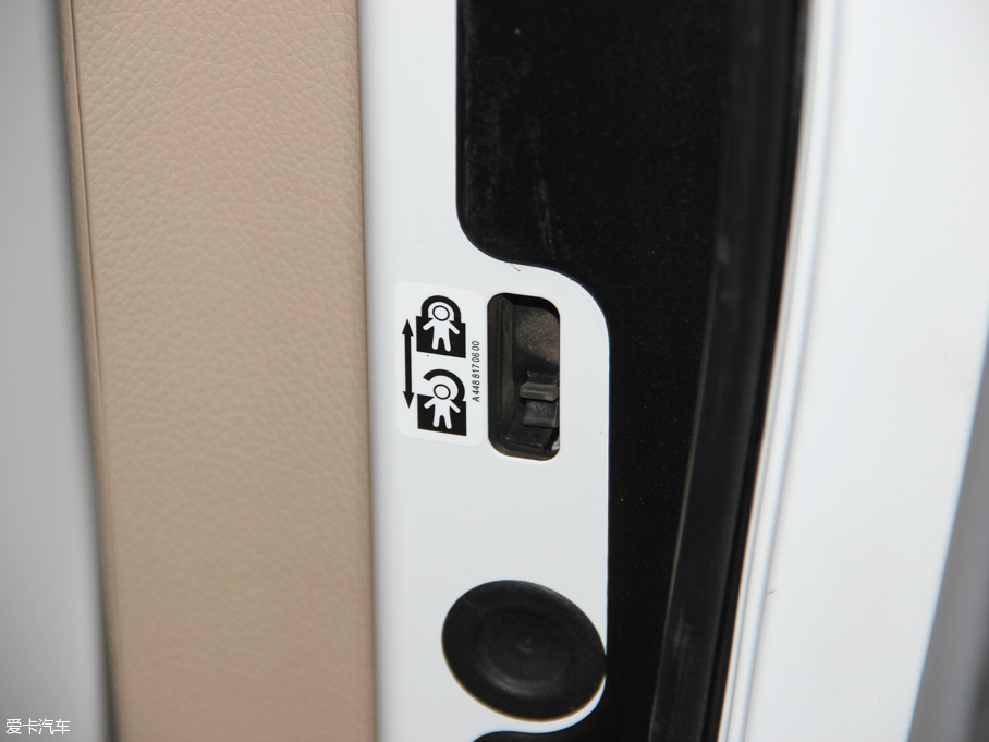 2016YV(j) V 260 F